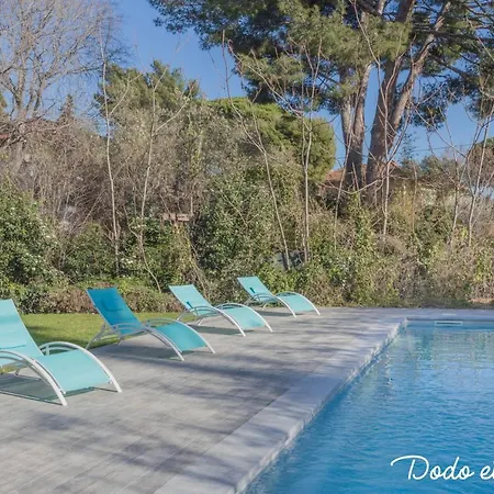 Stunning 4 Bedroom With Pool - Dodo Et Tartine *
