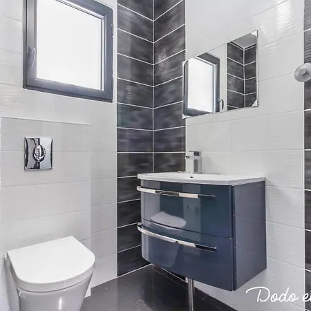 Stunning 4 Bedroom With Pool - Dodo Et Tartine * Saint-Cyr-sur-Mer