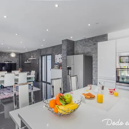 Stunning 4 Bedroom With Pool - Dodo Et Tartine * Saint-Cyr-sur-Mer